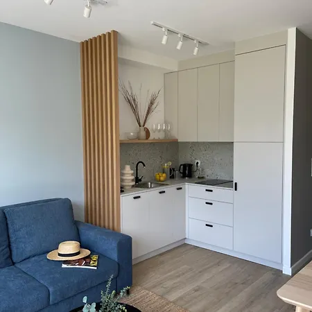 Nadmorska Otulina - Nowoczesne Dwupoziomowe Nad Morzem Z Dużym Ogrodem Ustka