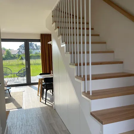 Nadmorska Otulina - Nowoczesne Dwupoziomowe Nad Morzem Z Dużym Ogrodem Dom wakacyjny Ustka