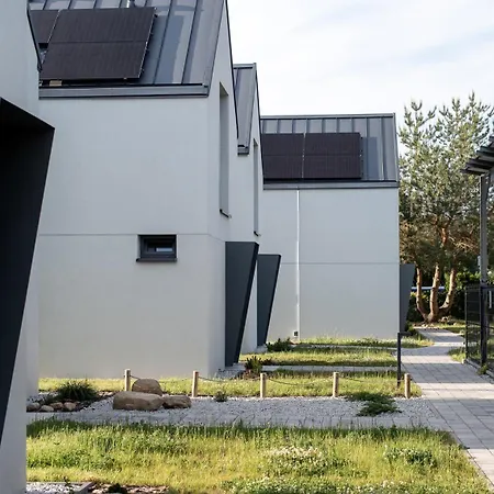 Nadmorska Otulina - Nowoczesne Dwupoziomowe Nad Morzem Z Dużym Ogrodem *