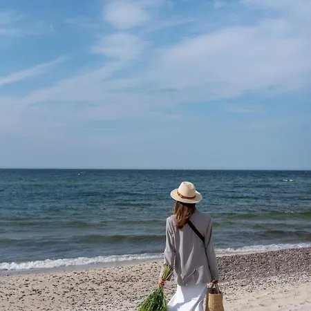 Nadmorska Otulina - Nowoczesne Dwupoziomowe Nad Morzem Z Dużym Ogrodem *