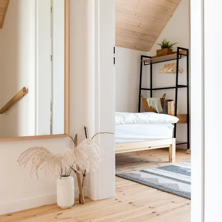 Prázdninový dům Nadmorska Otulina - Nowoczesne Dwupoziomowe Nad Morzem Z Duzym Ogrodem Ustka