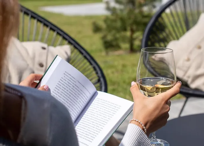 Nadmorska Otulina - Nowoczesne Dwupoziomowe Nad Morzem Z Duzym Ogrodem