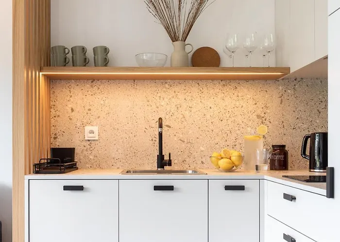 Nadmorska Otulina - Nowoczesne Dwupoziomowe Nad Morzem Z Duzym Ogrodem