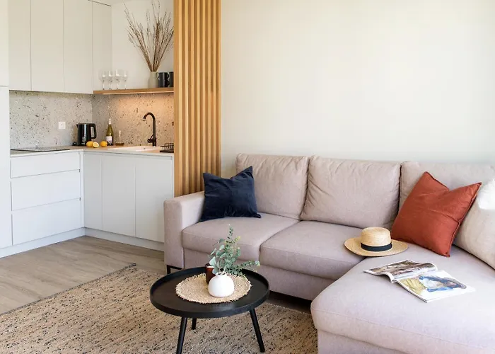 Nadmorska Otulina - Nowoczesne Dwupoziomowe Nad Morzem Z Duzym Ogrodem Hébergement de vacances Ustka